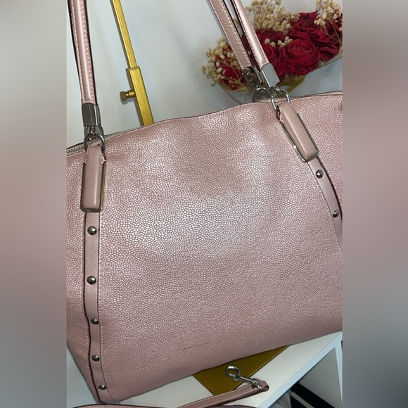 Coach Kelsey studded caviar pebbled leather large shoulder bag - Picture 8 of 14